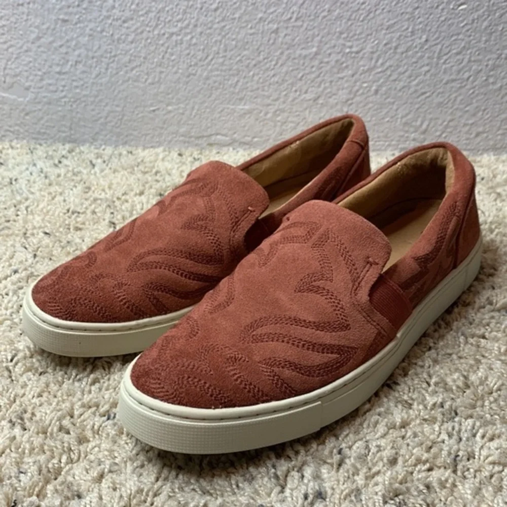 Frye Women's Ivy Primrose Slip on Sneaker sz 7.5